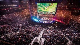 S15决赛宣传片《最后的战役》发布，引爆社交媒体。